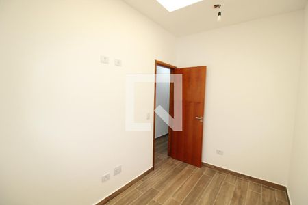 Casa à venda com 105m², 3 quartos e 2 vagasQuarto 2