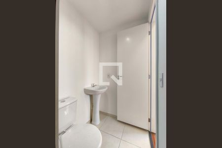 Apartamento para alugar com 45m², 2 quartos e 1 vaga Apartamento para alugar com 45m², 2 quartos e 1 vagaBanheiro Corredor