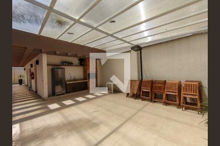 Apartamento para alugar com 45m², 2 quartos e 1 vaga Apartamento para alugar com 45m², 2 quartos e 1 vagaÁrea comum - Churrasqueira