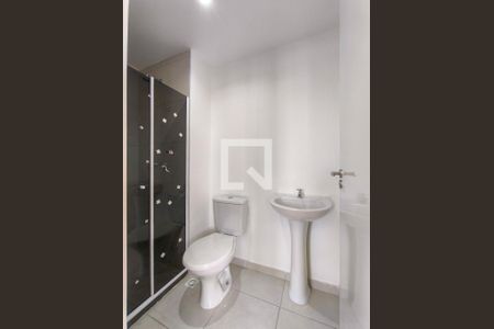 Apartamento para alugar com 45m², 2 quartos e 1 vaga Apartamento para alugar com 45m², 2 quartos e 1 vagaBanheiro Corredor