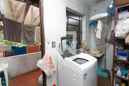 Casa à venda com 528m², 3 quartos e 8 vagasLavanderia