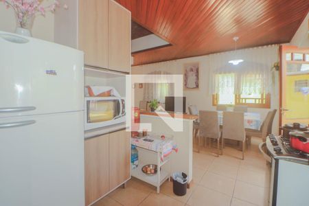 Casa à venda com 490m², 4 quartos e 2 vagasCozinha