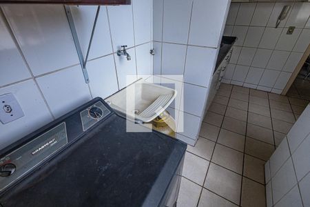 Apartamento para alugar com 45m², 2 quartos e 1 vagaArea de serviço