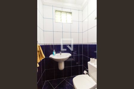 Casa à venda com 180m², 3 quartos e 5 vagasLavabo