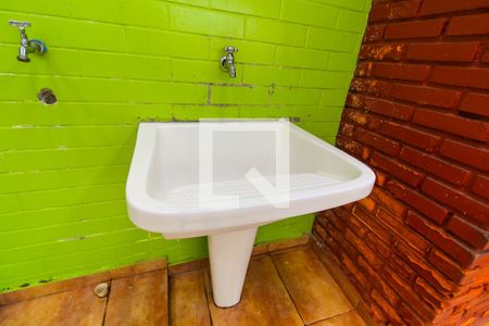 Casa à venda com 180m², 3 quartos e 5 vagasÁrea de Serviço