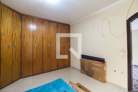 Casa à venda com 180m², 3 quartos e 5 vagasSuíte 3