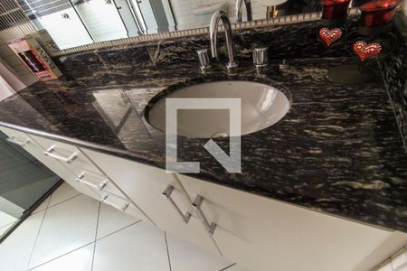 Casa à venda com 180m², 3 quartos e 5 vagasBanheiro da Suíte 3