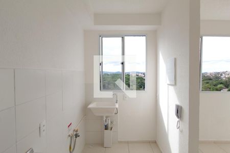 Sala e Cozinha de apartamento para alugar com 2 quartos, 43m² em Jardim dos Comerciários, Belo Horizonte