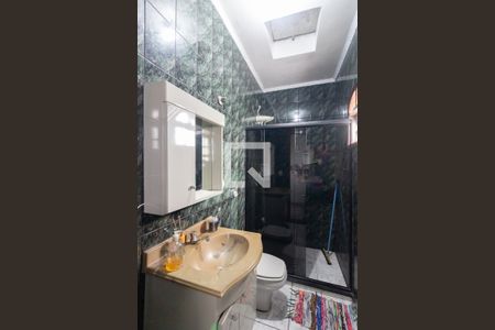 Casa para alugar com 240m², 3 quartos e 2 vagas Casa para alugar com 240m², 3 quartos e 2 vagasBanheiro