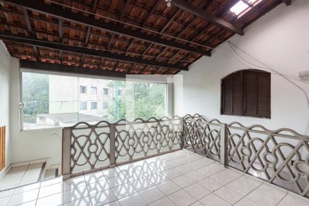 Casa para alugar com 240m², 3 quartos e 2 vagas Casa para alugar com 240m², 3 quartos e 2 vagasChurrasqueira