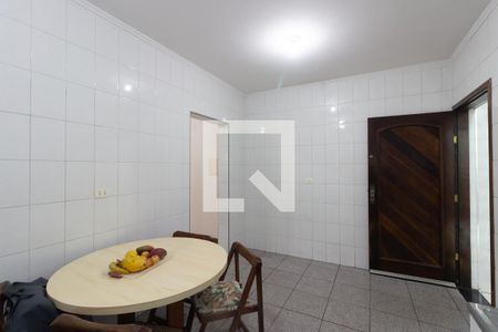 Casa para alugar com 240m², 3 quartos e 2 vagas Casa para alugar com 240m², 3 quartos e 2 vagasCozinha