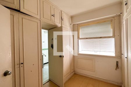 Apartamento para alugar com 700m², 4 quartos e 3 vagasSuíte - Closet