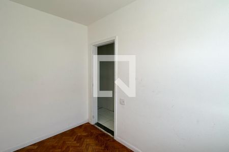 Apartamento para alugar com 700m², 4 quartos e 3 vagasQuarto de Serviço 01