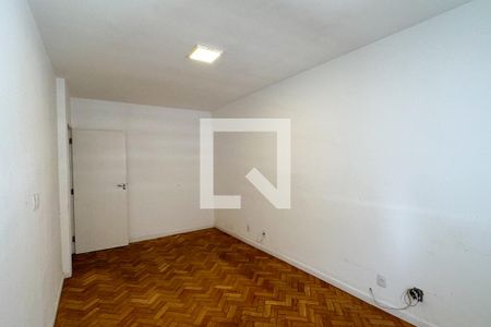 Apartamento para alugar com 700m², 4 quartos e 3 vagasQuarto 04 - Segundo Andar