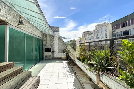 Apartamento para alugar com 700m², 4 quartos e 3 vagasSegundo Andar