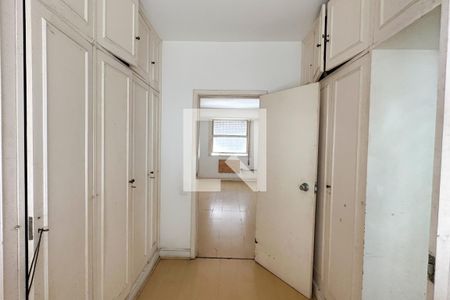 Apartamento para alugar com 700m², 4 quartos e 3 vagasSuíte - Closet