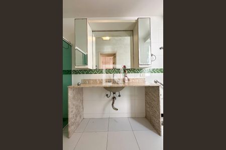 Apartamento para alugar com 700m², 4 quartos e 3 vagasSuíte