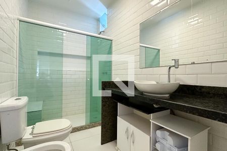 Apartamento para alugar com 700m², 4 quartos e 3 vagasBanheiro Social 02