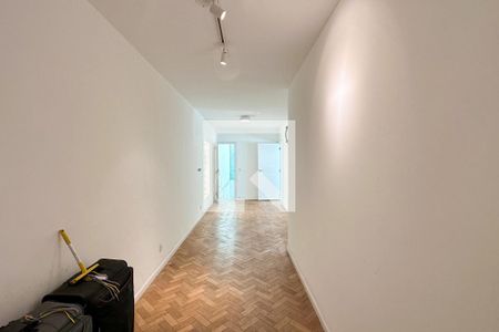 Apartamento para alugar com 700m², 4 quartos e 3 vagasCorredor - Segundo Andar