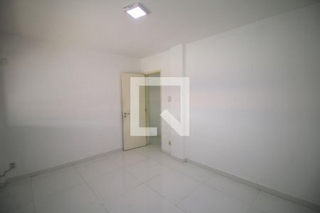 Quarto 1 de apartamento à venda com 2 quartos, 70m² em Irajá, Rio de Janeiro