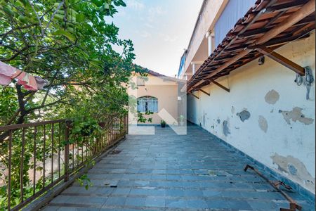 Casa para alugar com 200m², 3 quartos e 3 vagas Casa para alugar com 200m², 3 quartos e 3 vagasÁrea externa