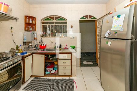 Casa para alugar com 200m², 3 quartos e 3 vagas Casa para alugar com 200m², 3 quartos e 3 vagasCozinha