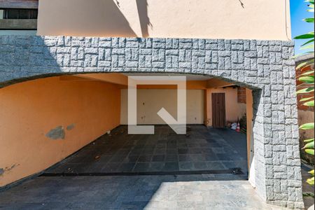 Casa para alugar com 200m², 3 quartos e 3 vagas Casa para alugar com 200m², 3 quartos e 3 vagasGaragem