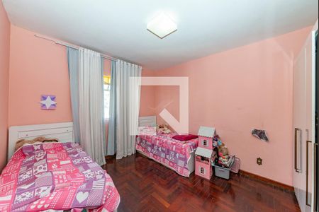 Casa para alugar com 200m², 3 quartos e 3 vagas Casa para alugar com 200m², 3 quartos e 3 vagasQuarto 2