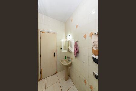Casa para alugar com 200m², 3 quartos e 3 vagas Casa para alugar com 200m², 3 quartos e 3 vagasBanheiro Social