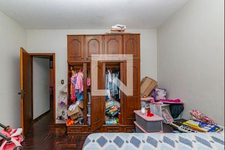 Casa para alugar com 200m², 3 quartos e 3 vagas Casa para alugar com 200m², 3 quartos e 3 vagasQuarto 3