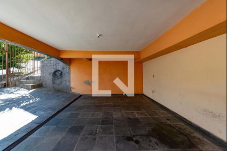 Casa para alugar com 200m², 3 quartos e 3 vagas Casa para alugar com 200m², 3 quartos e 3 vagasGaragem