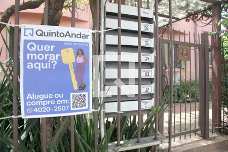 Apartamento à venda com 100m², 4 quartos e sem vagaPlaquinha