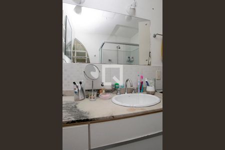 Apartamento à venda com 100m², 4 quartos e sem vagaBanheiro