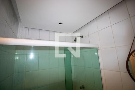 Apartamento à venda com 147m², 3 quartos e 3 vagas Apartamento à venda com 147m², 3 quartos e 3 vagasBanheiro da Suíte 1