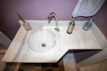 Apartamento à venda com 147m², 3 quartos e 3 vagas Apartamento à venda com 147m², 3 quartos e 3 vagasLavabo