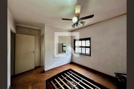 Casa para alugar com 189m², 3 quartos e 4 vagas Casa para alugar com 189m², 3 quartos e 4 vagasSuíte