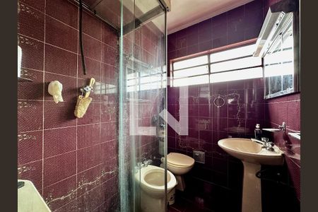 Casa para alugar com 189m², 3 quartos e 4 vagas Casa para alugar com 189m², 3 quartos e 4 vagasBanheiro Suíte