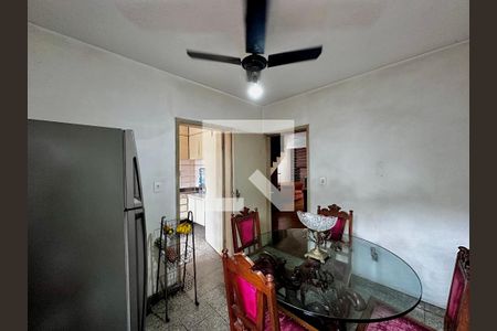 Casa para alugar com 189m², 3 quartos e 4 vagas Casa para alugar com 189m², 3 quartos e 4 vagasSala