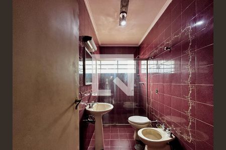 Casa para alugar com 189m², 3 quartos e 4 vagas Casa para alugar com 189m², 3 quartos e 4 vagasBanheiro Social