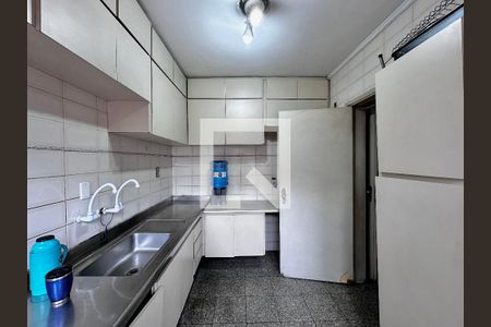 Casa para alugar com 189m², 3 quartos e 4 vagas Casa para alugar com 189m², 3 quartos e 4 vagasCozinha