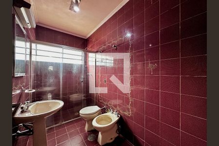 Casa para alugar com 189m², 3 quartos e 4 vagas Casa para alugar com 189m², 3 quartos e 4 vagasBanheiro Social