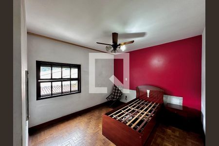 Casa para alugar com 189m², 3 quartos e 4 vagas Casa para alugar com 189m², 3 quartos e 4 vagasSuíte