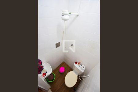 Apartamento à venda com 80m², 2 quartos e 1 vagaBanheiro de Serviço