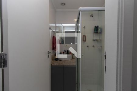 Apartamento à venda com 62m², 2 quartos e 2 vagasBanheiro da Suíte