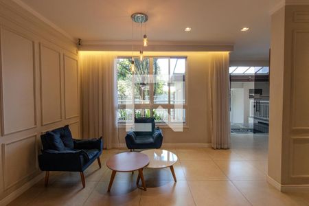 Apartamento à venda com 62m², 2 quartos e 2 vagasHall social