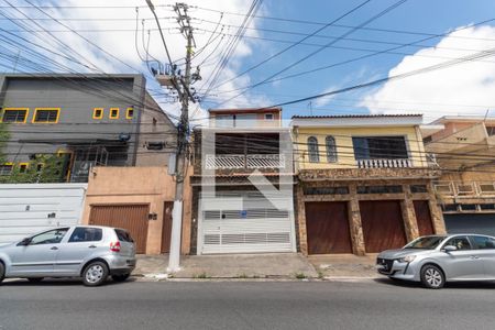 Casa para alugar com 510m², 6 quartos e 2 vagas Casa para alugar com 510m², 6 quartos e 2 vagasFachada