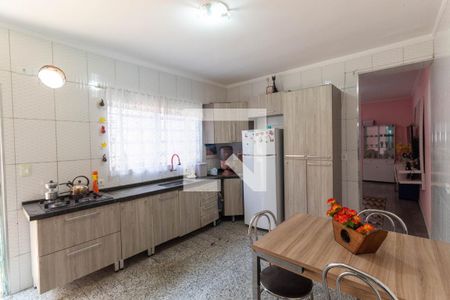 Casa para alugar com 510m², 6 quartos e 2 vagas Casa para alugar com 510m², 6 quartos e 2 vagasCozinha 1