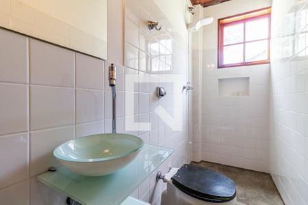 Casa à venda com 100m², 2 quartos e 1 vaga Casa à venda com 100m², 2 quartos e 1 vagaBanheiro Social