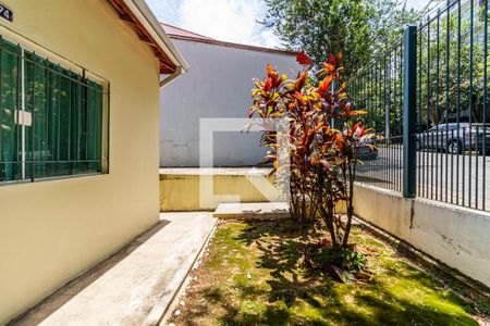 Casa à venda com 100m², 2 quartos e 1 vaga Casa à venda com 100m², 2 quartos e 1 vagaQuintal