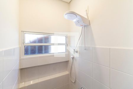 Casa à venda com 100m², 2 quartos e 1 vaga Casa à venda com 100m², 2 quartos e 1 vagaBanheiro da Suíte